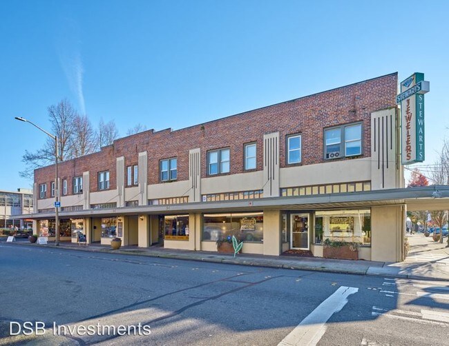 220 W Meeker St, Kent, WA 98032 Condo for Rent in Kent, WA