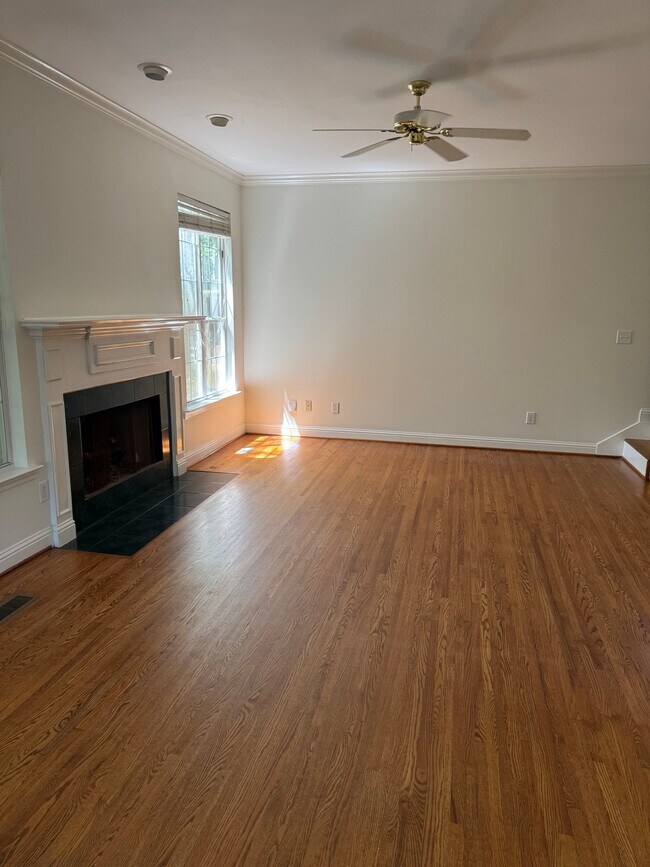 Foto del edificio - 151 Grande View Ln