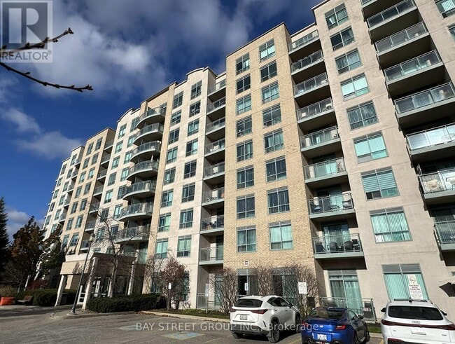 Building Photo - 51 Baffin Ct