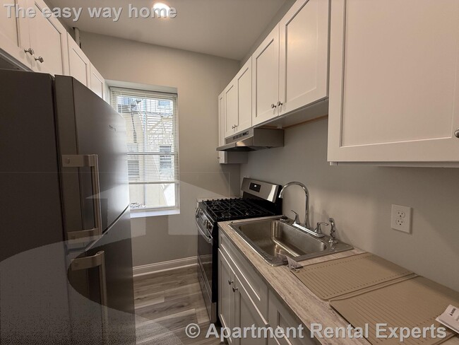 Photo - 74 Kirkland St Apartment
