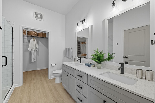 Building Photo - Wilton Palm Coast