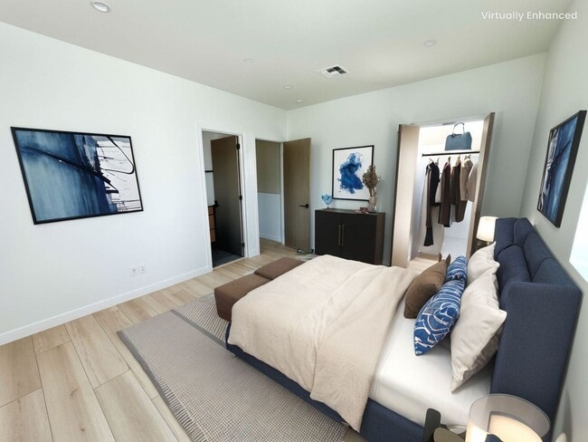 Building Photo - 3-Bedroom, 3-Bath Townhome in Prime North ...