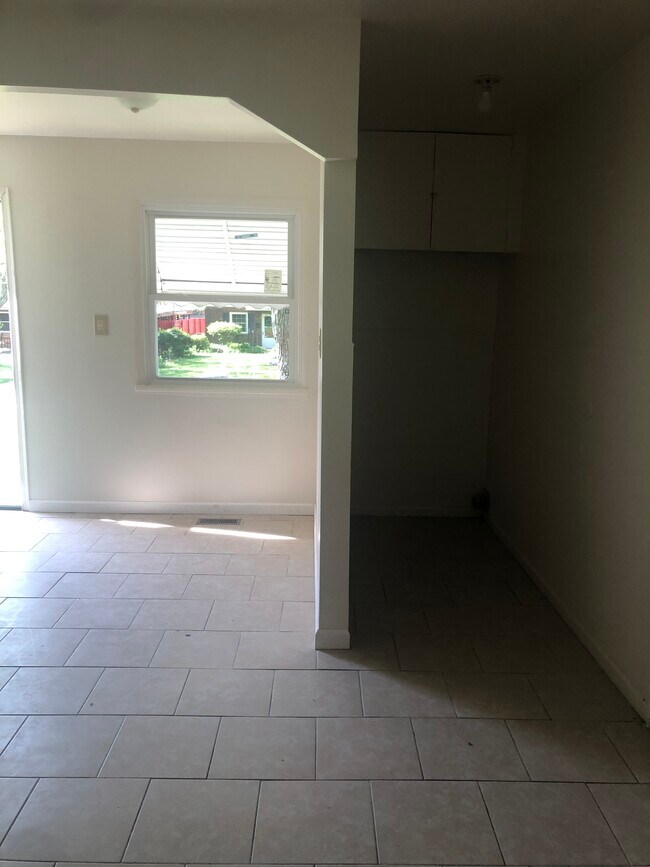 Foto del edificio - 6229 Carmin Ave