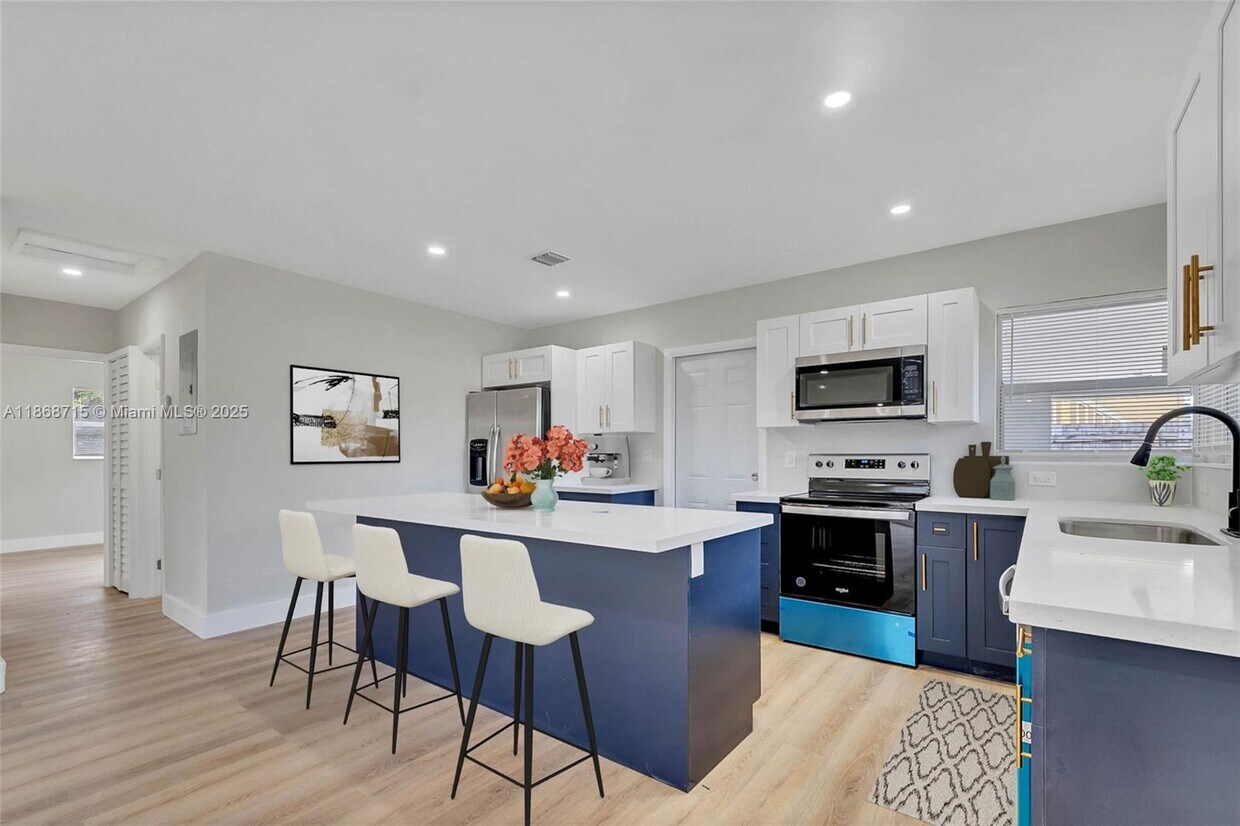 Foto principal - 840 NW 39th St
