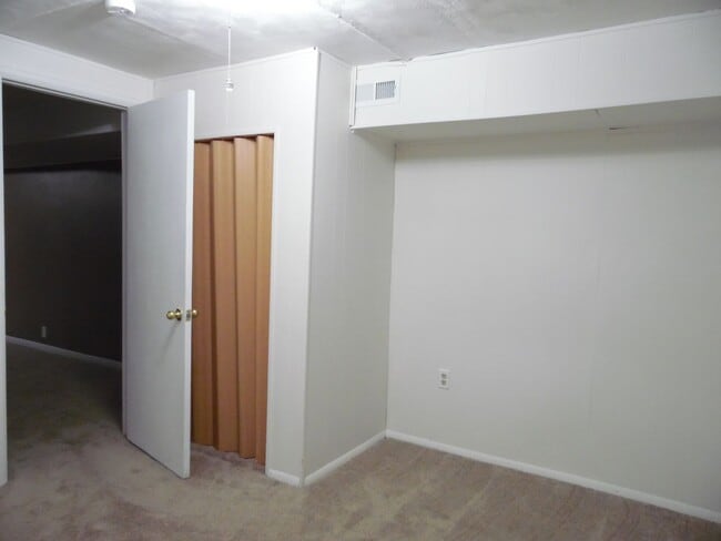 Building Photo - 7001 Windsor Blvd