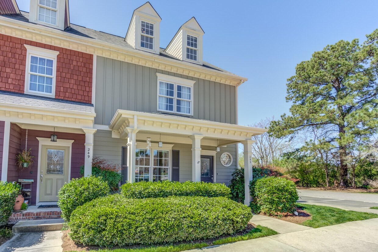 253 Old Grove Ln, Apex, NC 27502 Townhome Rentals in Apex NC