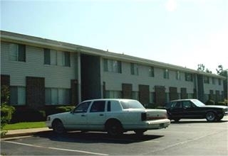 Primary Photo - Indian Oaks