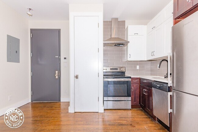 Foto del edificio - 276 Nostrand Ave.