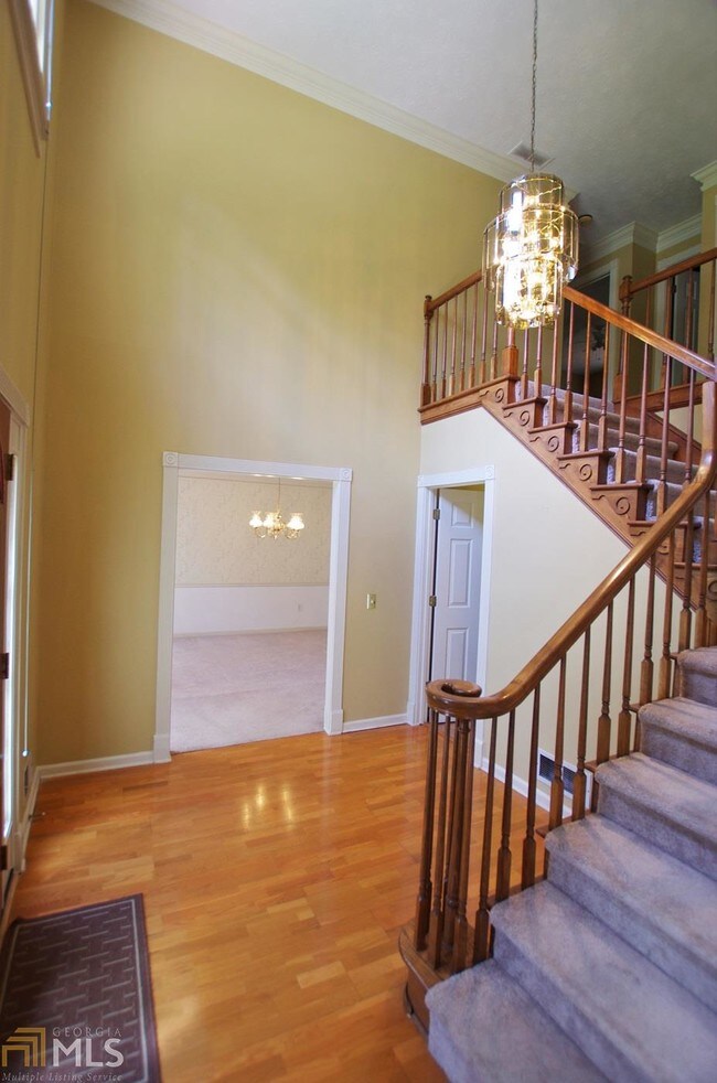 Building Photo - 5600 Wildwood Trail