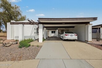 Building Photo - 1702 E Gaylon Dr