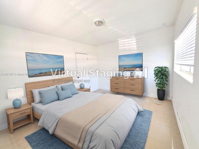 Foto del edificio - 1542 NE 109th St