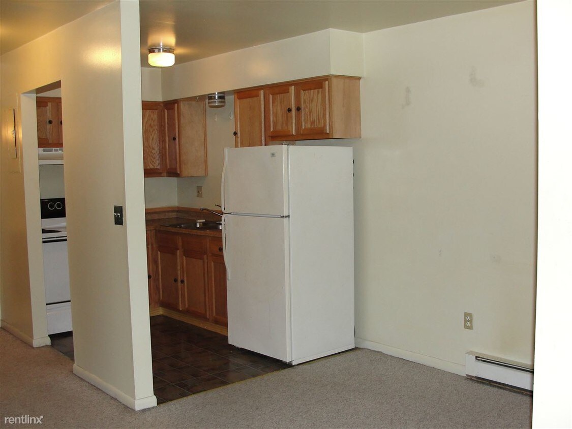 Building Photo - 1624 Cambria Dr