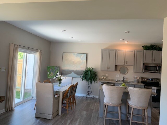 Foto del edificio - 5124 Berkley Mill Dr