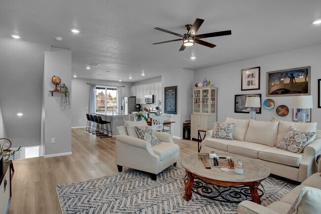 Foto del edificio - 12121 W 57th Dr