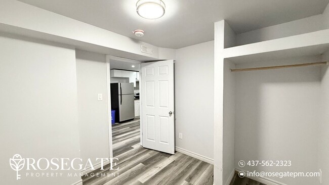 Photo du bâtiment - Newly Renovated 2-Bedroom, 1-Bath Apartmen...