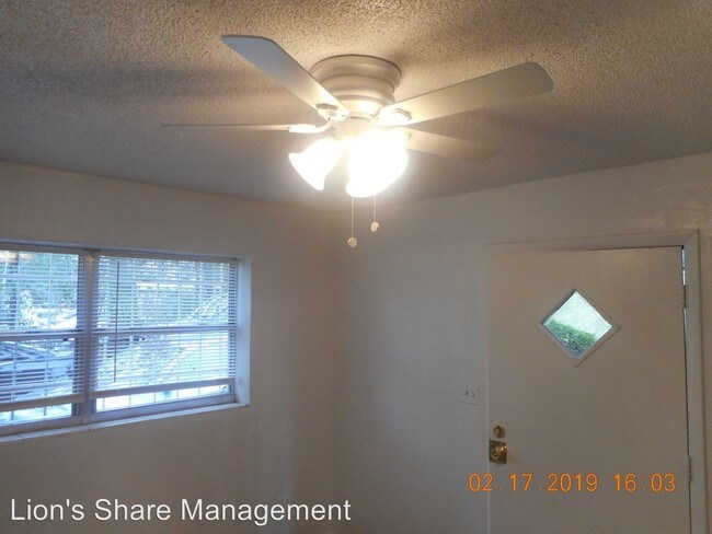 Foto del edificio - 318-332 W Harrison St