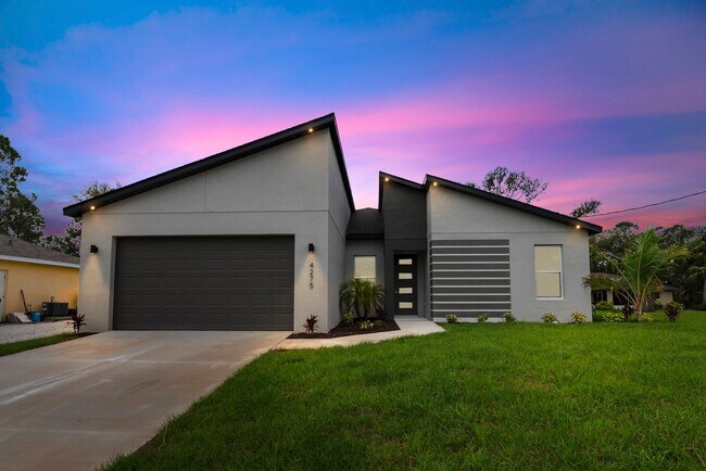 Building Photo - Deposit-Free! Modern, energy efficient hom...