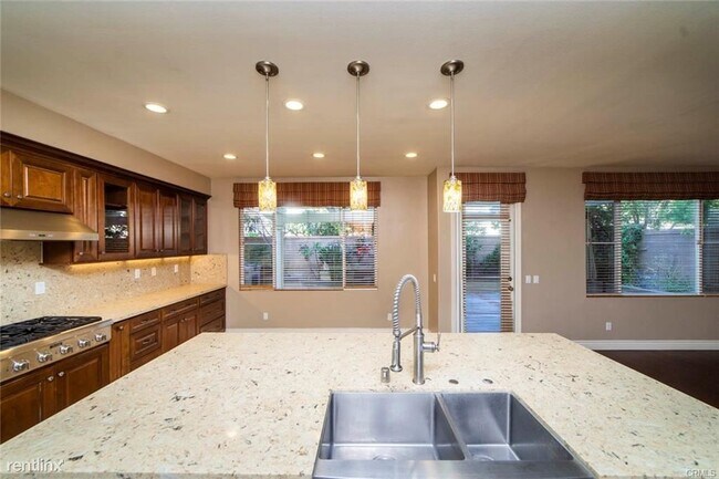 Foto del edificio - 5 br, 3.5 bath House - 29 Canyonwood