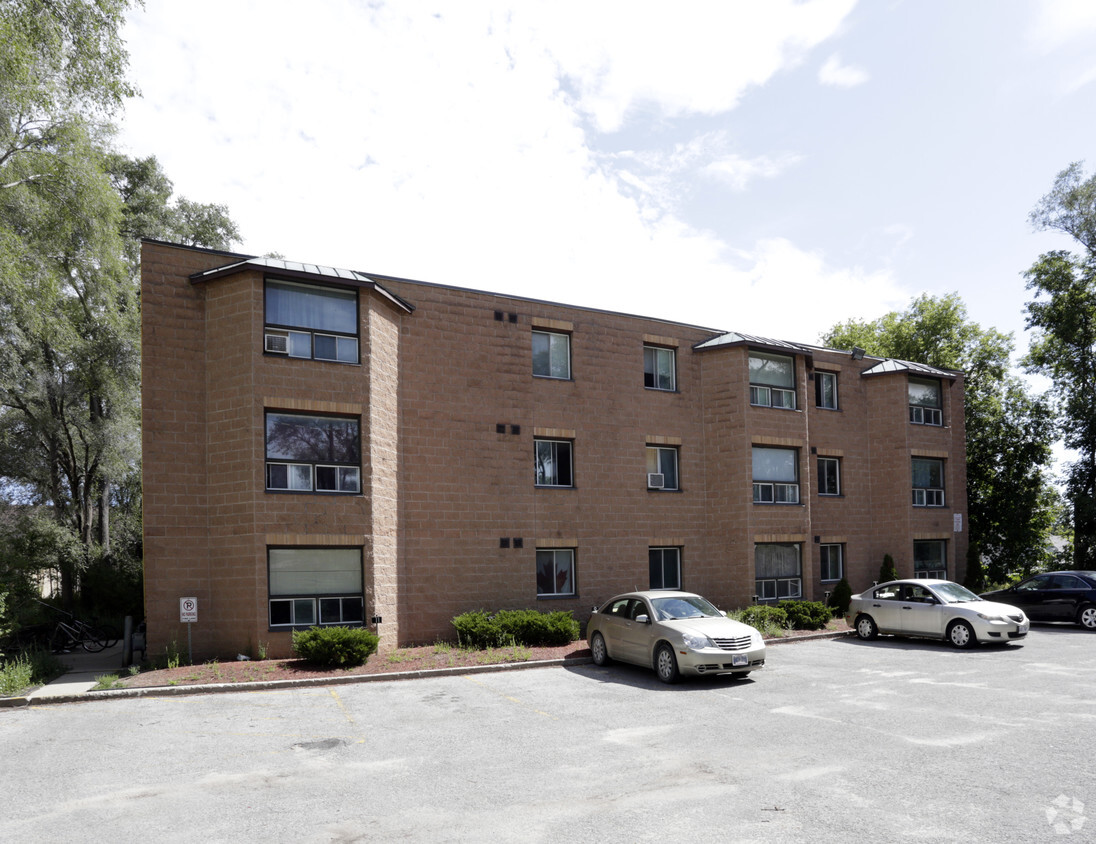 Building Photo - 56 Donald St