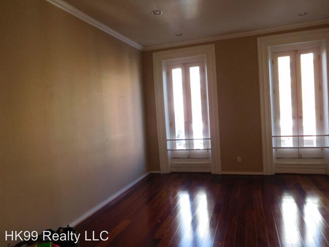 Building Photo - 1310 South St