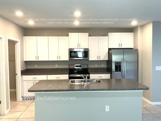 Foto del edificio - 15540 Colt Creek Pl