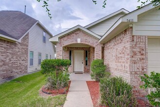 Building Photo - 7411 Kransburg Ranch Dr