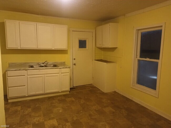 Foto del edificio - 3 br, 1 bath House - 514 Cleveland Street