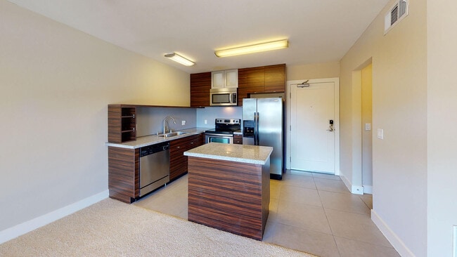 Interior Photo - CitySouth