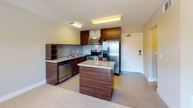 Interior Photo - CitySouth