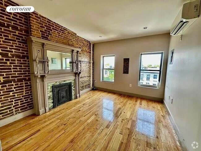 Building Photo - 57 Halsey St