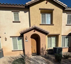 Building Photo - 642 Brewer Rd