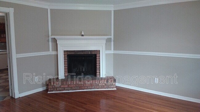 Foto del edificio - 422 Buckingham Cir