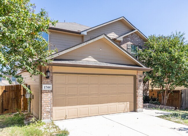 Photo - 1744 Emerald Edge Apartment