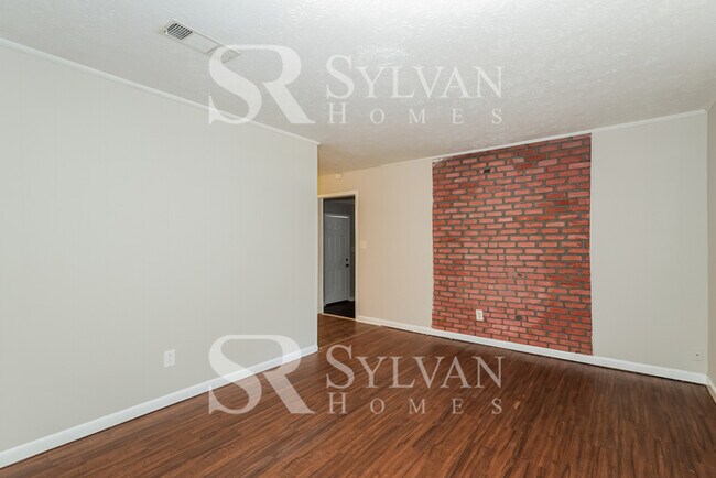 Building Photo - Life Just Got Better!