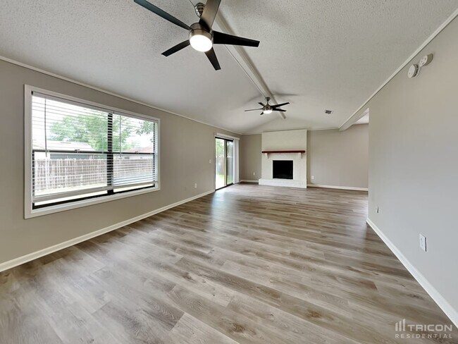 Foto del edificio - 620 Thomas McKeen Street Orange Park FL