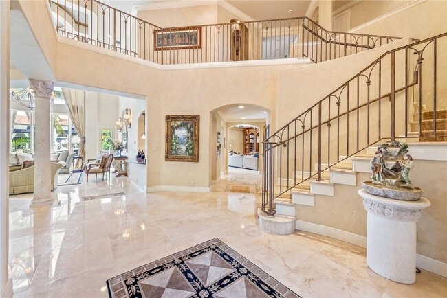 Building Photo - 2600 Castilla Isle