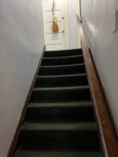 Foto del edificio - Lovely Cherokee Triangle Apartment. 1bd 1ba second floor.