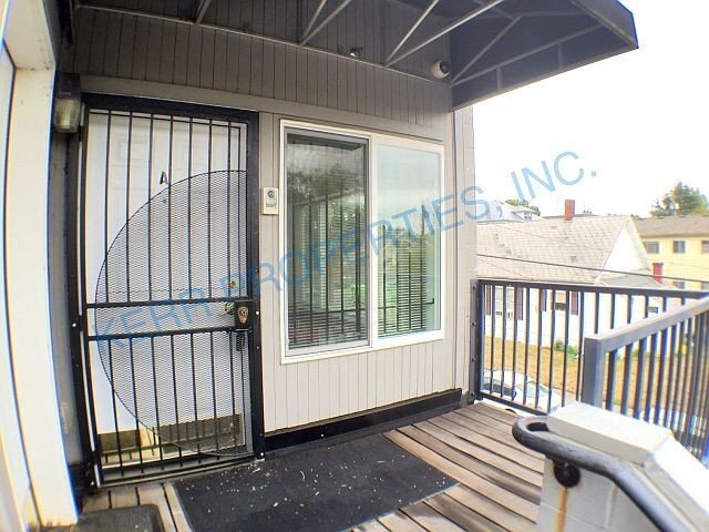 Foto del edificio - 919 SE 44th Ave