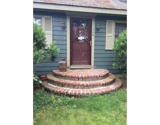 Foto principal - 206 Sterling Rd
