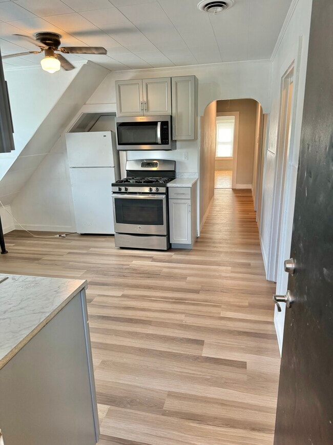 Kitchen - 287 Belmont St