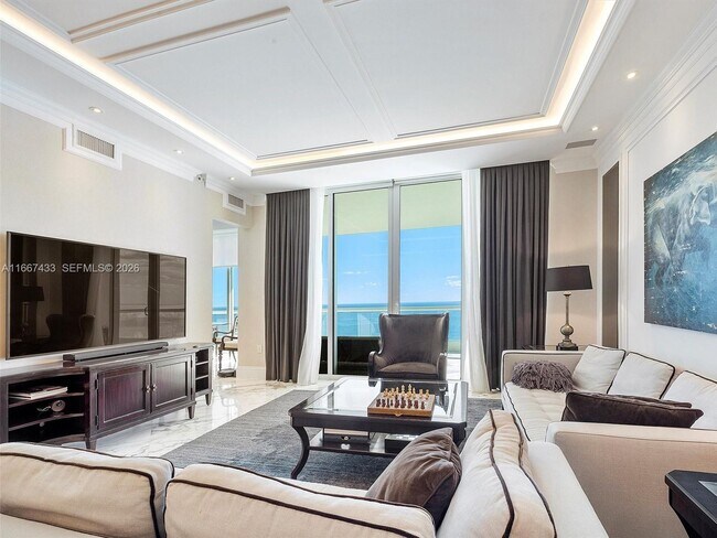 Foto del edificio - 16047 Collins Ave