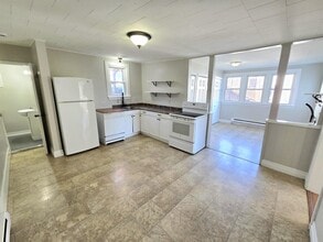 Building Photo - 66 Pokiok Rd