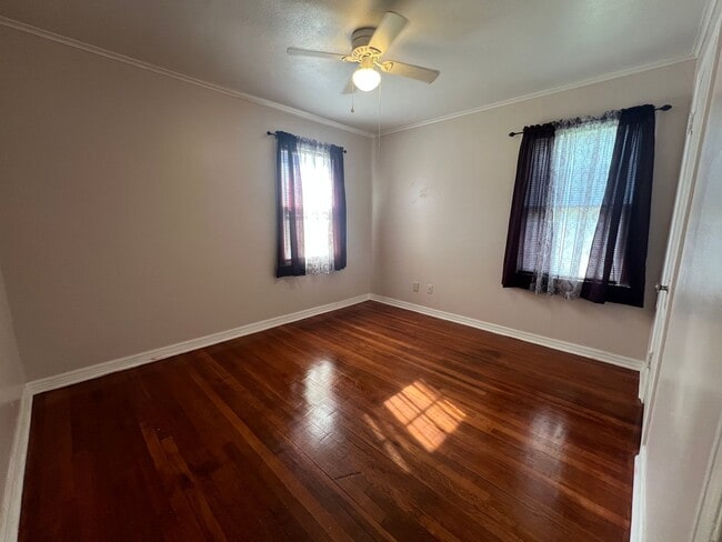 Building Photo - Welcome home!