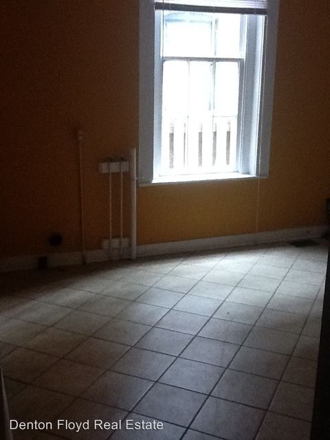 Foto del edificio - 224 E Oak St