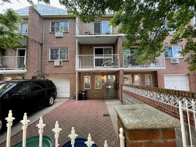 Foto del edificio - 91-15 97th Ave
