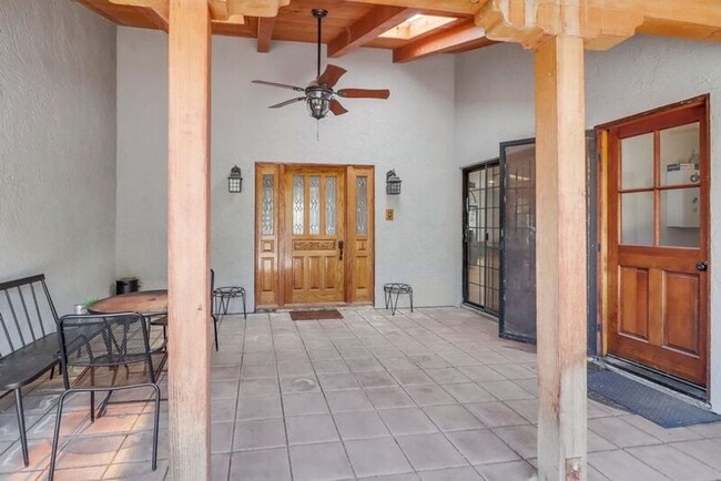 Building Photo - 3289 Altoro Ln