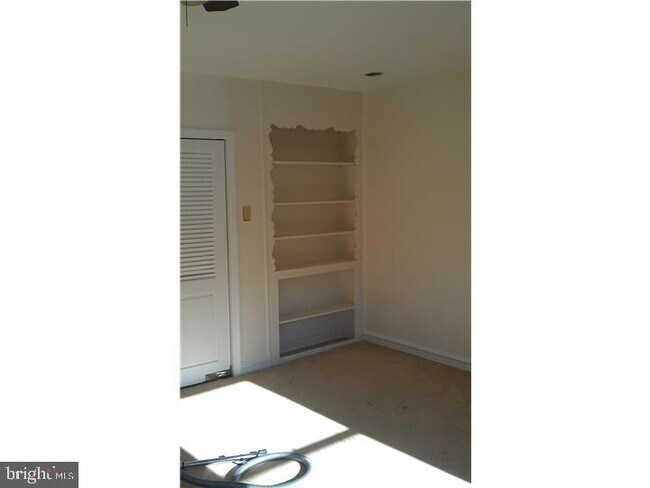 Building Photo - 4944 Wynnefield Ave