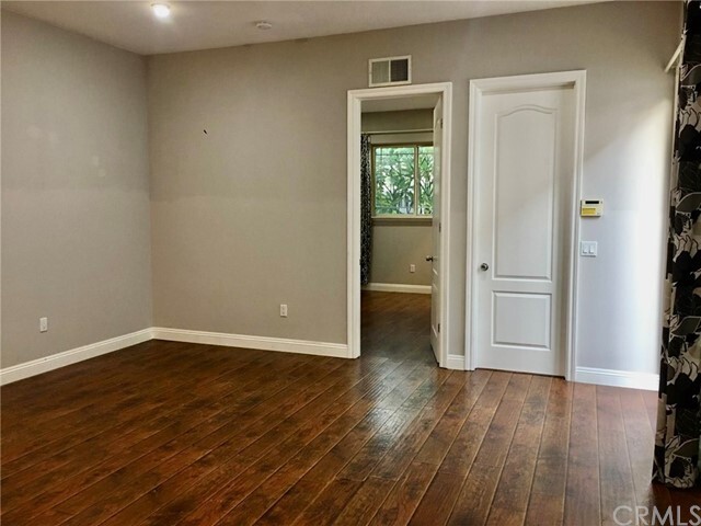 Building Photo - 9129 Blackley St