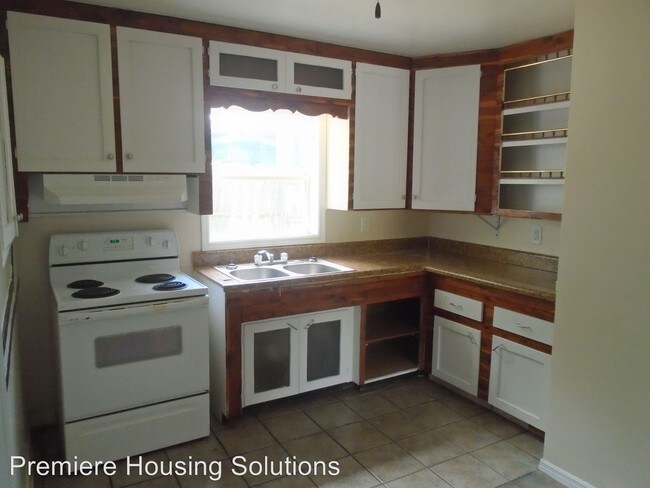 Building Photo - 3 br, 1 bath House - 504 Granby St