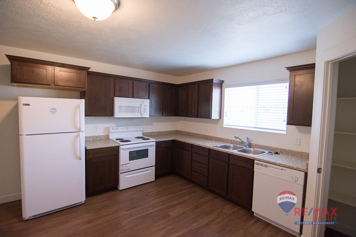 Primary Photo - First Month Rent Free!